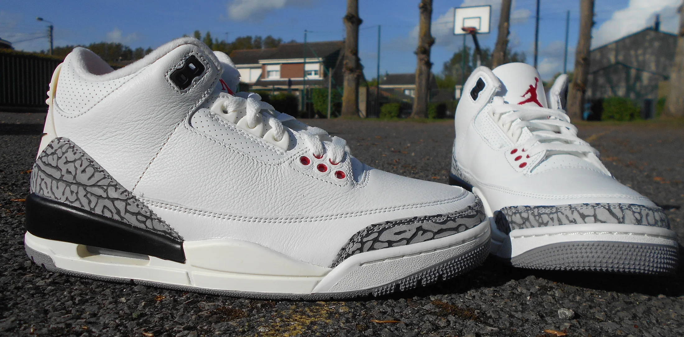 Air Jordan III White Cement Reimagined. Product profile.
